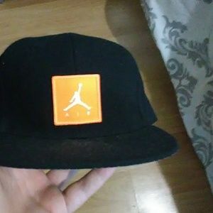 Nike air flat brim hat